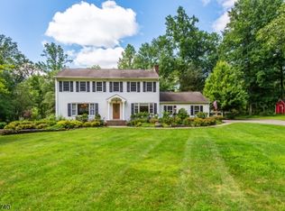 9 Francis Ln, Chester Twp., NJ 07930