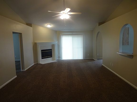 2nd image of 1994 Hovington Cir E