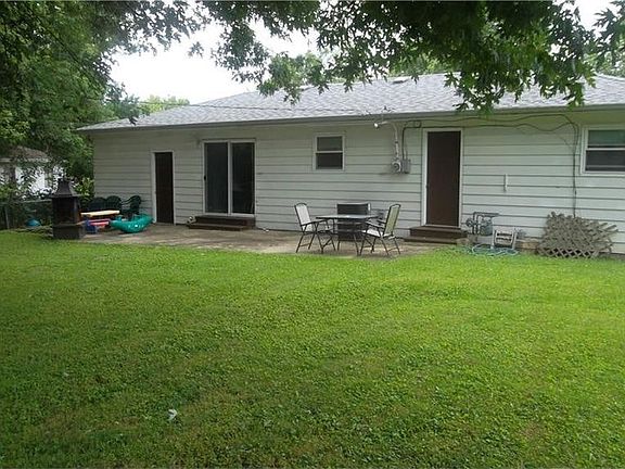 4th image of 2009 Homeridge Dr