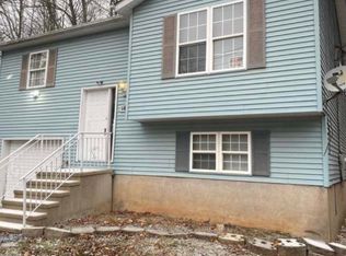 7418 Ventnor Dr, Tobyhanna, PA