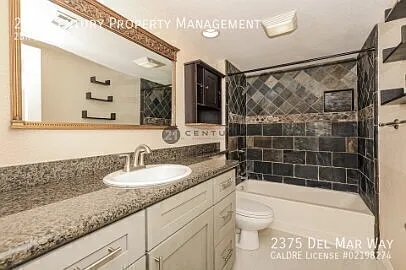2375 Del Mar Way — Photo 12