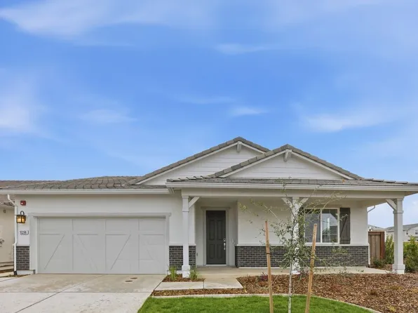 10296 Evangaline Way, Elk Grove, CA 95757