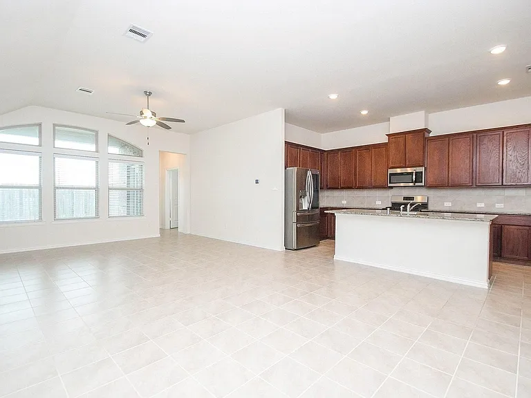 6142 Thief River Falls Dr — Photo 9