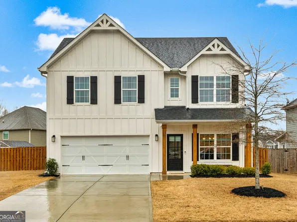 9 McGregor Cv, Newnan, GA 30265