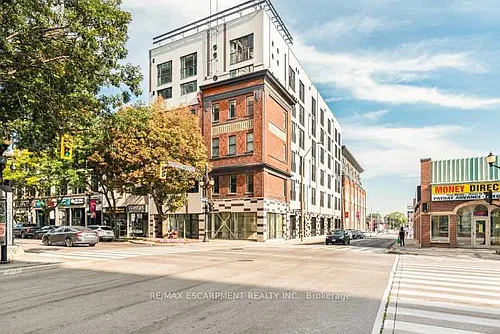 121 King St E #501 Photo 1