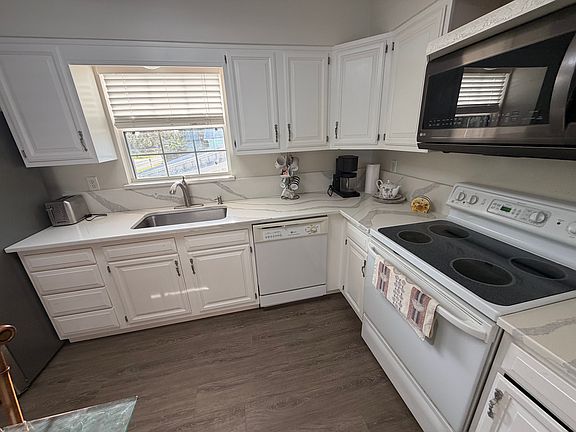 5th image of 1881 Danford St #1