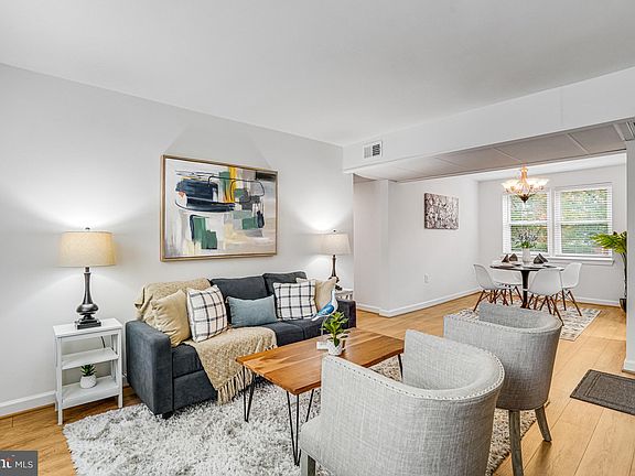 4th image of 6625 10th St Unit A1