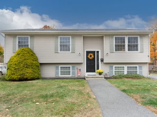 54 Middle St, Leominster, MA 01453