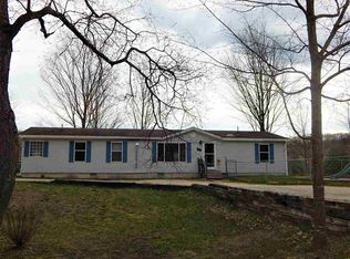 2766 River Rd, Petoskey, MI 49770