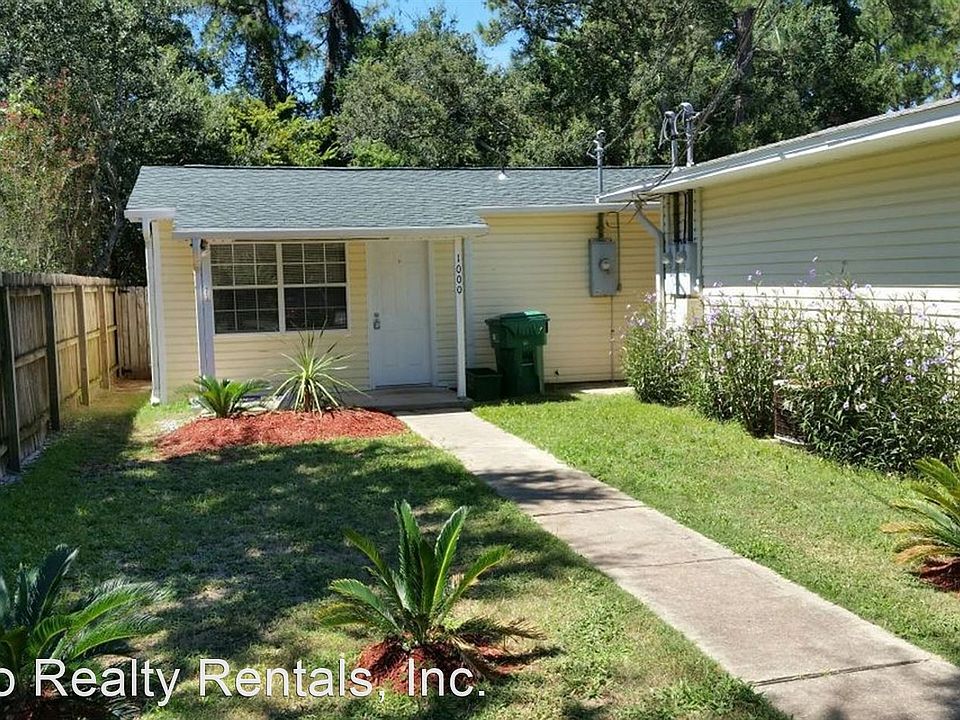 1st image of 1000C Pineview Blvd