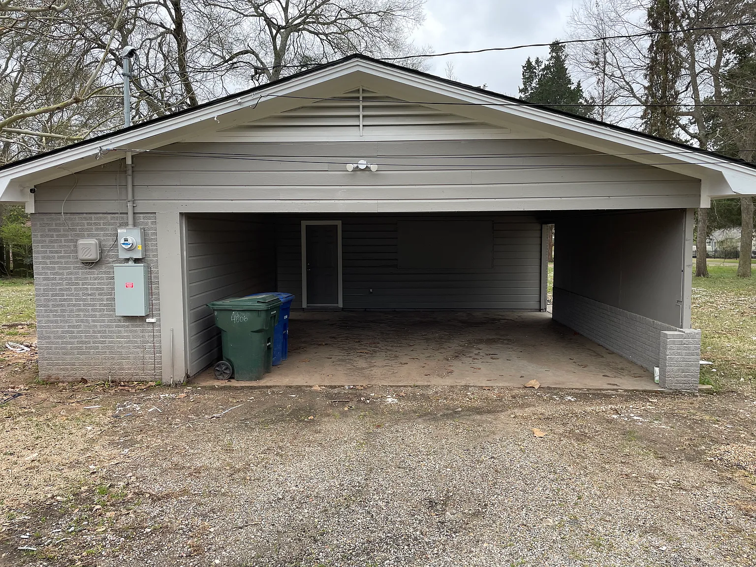 3 bed, 1.5 bath, 1246 sqft, $1,200 — Photo 3