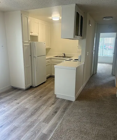 2838 Monroe Ave — Photo 3