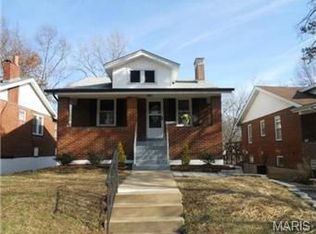 2136 Princeton Pl, Saint Louis, MO 63117