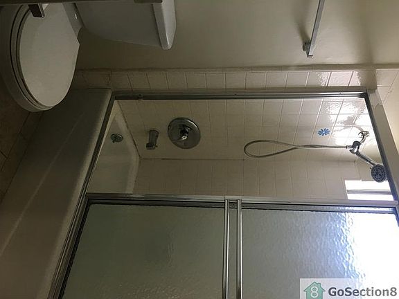 5th image of 5927 Gregory Ave APT 6