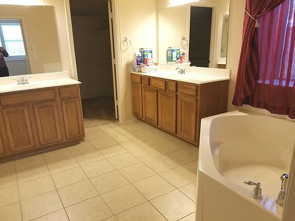 3rd image of 12801 Lizzie Pl