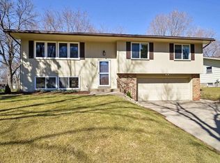 5925 Gettysburg Ave N, New Hope, MN 55428