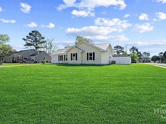 5th image of 201 Bailee Avenue