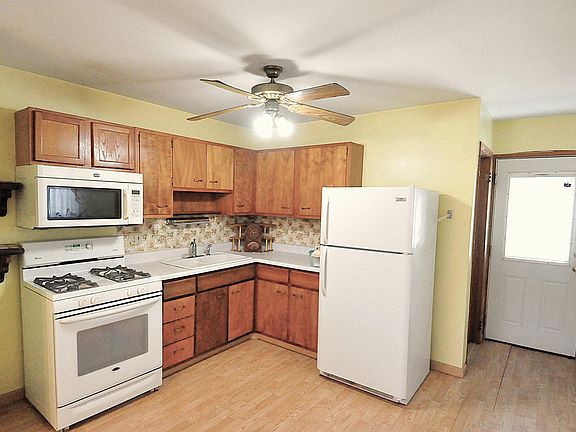 4th image of 2807 Ashbrook Dr