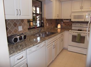 17624 Date Palm Ct, North Fort Myers, FL 33917