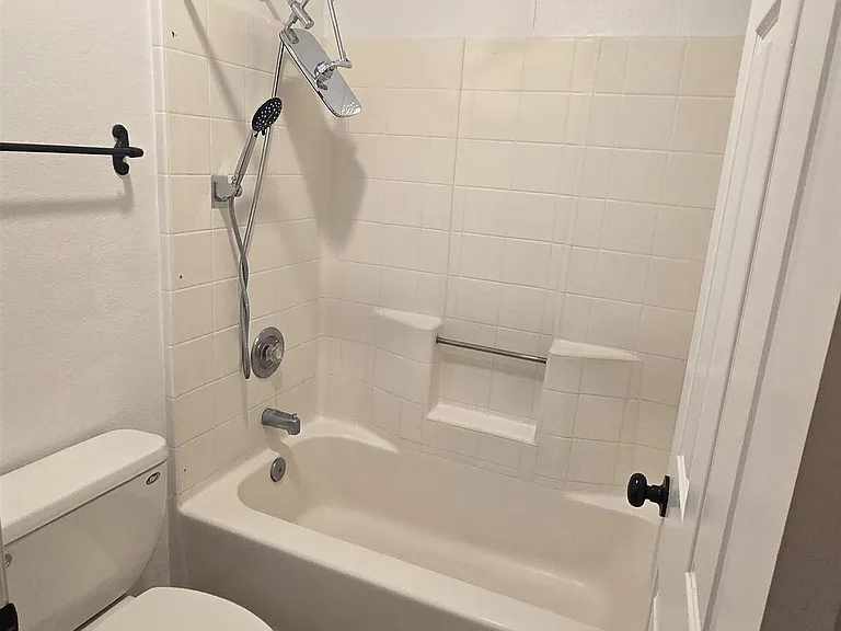 1541 S 34th Ave — Photo 11