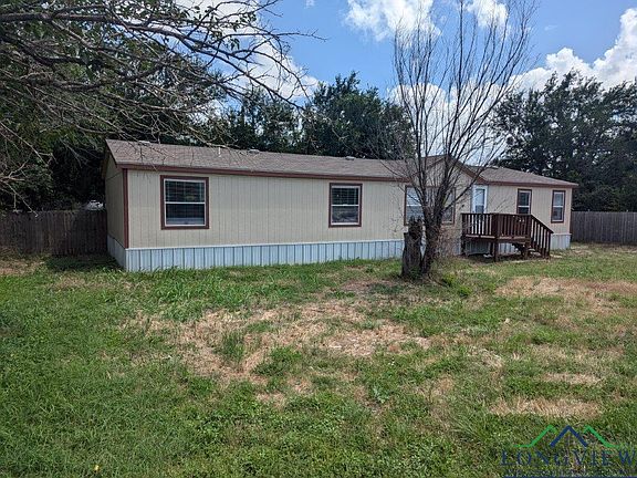 2nd image of 2919 Elmwood Dr