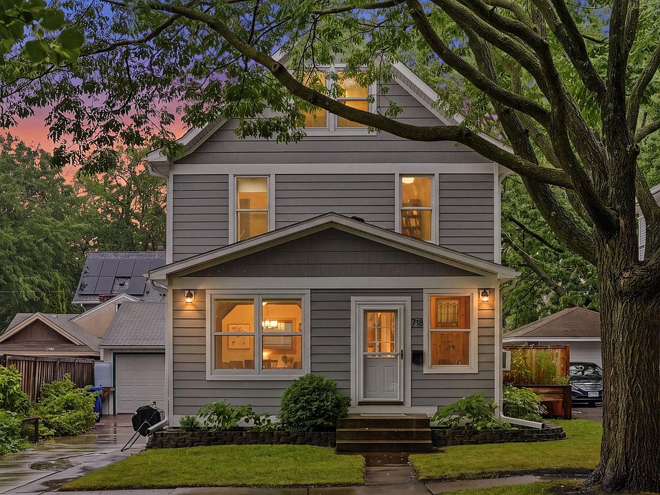 1st image of 718 Manomin Ave