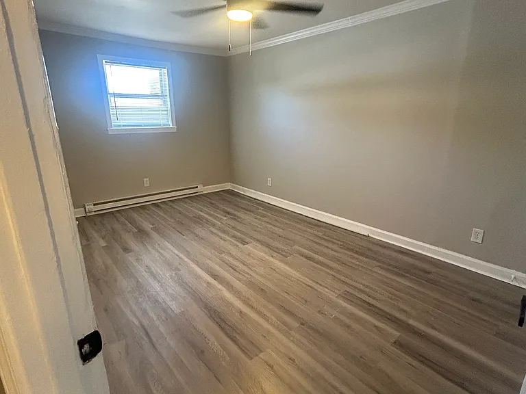 1604 N Long St — Photo 8