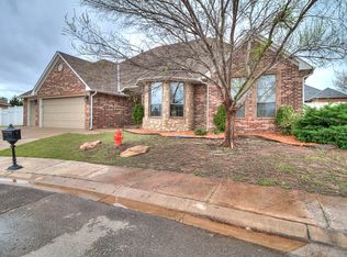 16509 Covington Mnr, Edmond, OK 73012