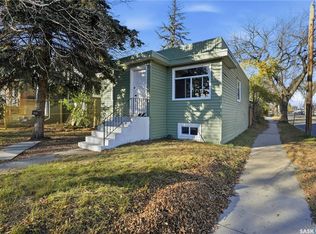 100 32nd STREET W, Saskatoon, SK S7L 0S1