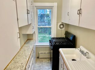 137 Oliver St UNIT 139-1, Fall River, MA 02724