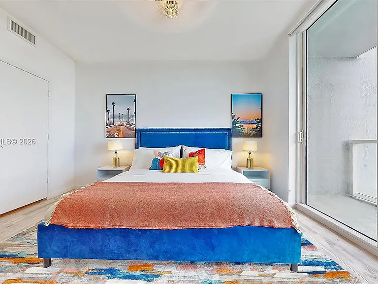 244 Biscayne Blvd #704 — Photo 16