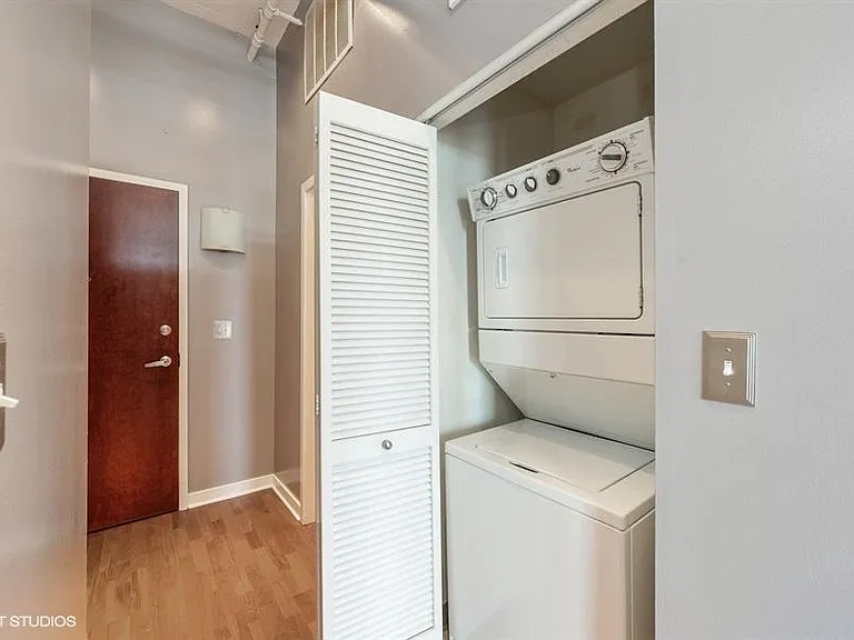 740 W Fulton St #908 — Photo 14