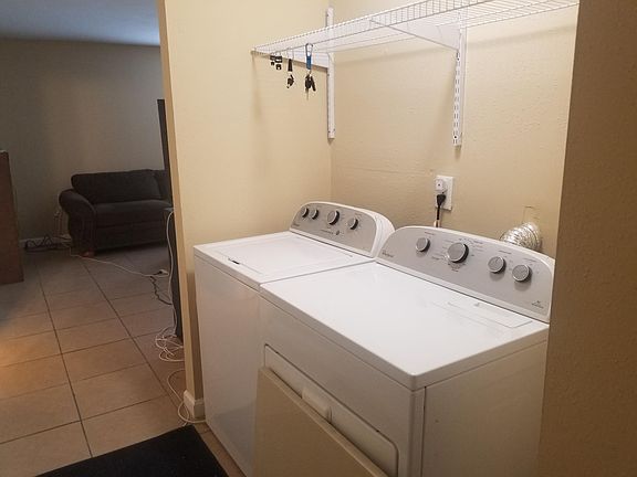 4th image of 6841 Tara Ln #Ab