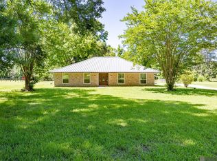 2830 Country Plaza Ave, Zachary, LA 70791