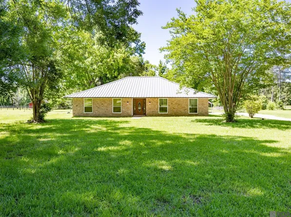 2830 Country Plaza Ave, Zachary, LA 70791