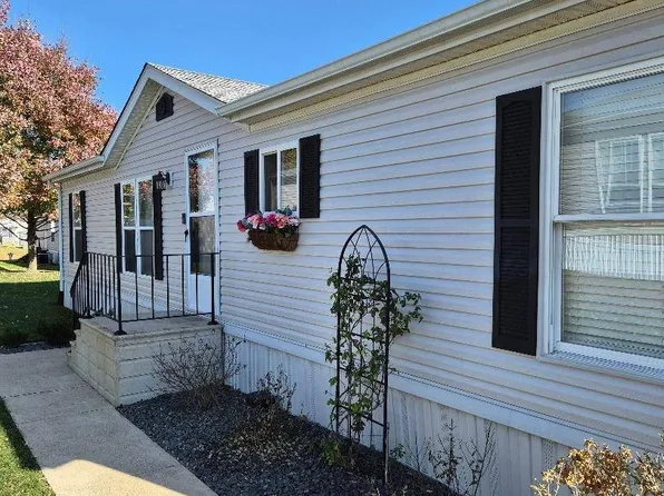 154 Hunters Holw, Collinsville, IL 62234