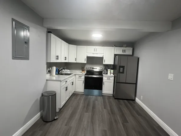 7521 NW 44th Ct APT 1-4, Coral Springs, FL 33065