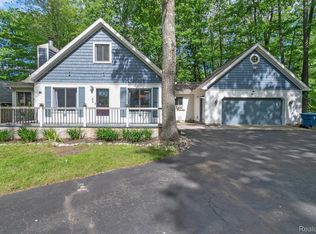 307 Dante Dr, Roscommon, MI 48653