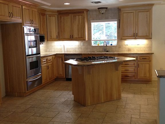 Additional Kitchen Picture