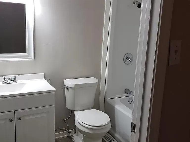 Fully renovated bathroom