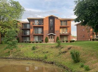 5830 158th Pl #1BL, Oak Forest, IL 60452