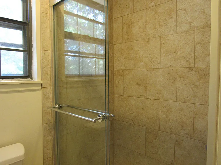 1928 E Sleepy Hollow Dr — Photo 6