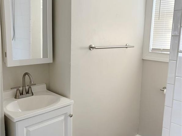 norfolk-virginia-79218850 picture