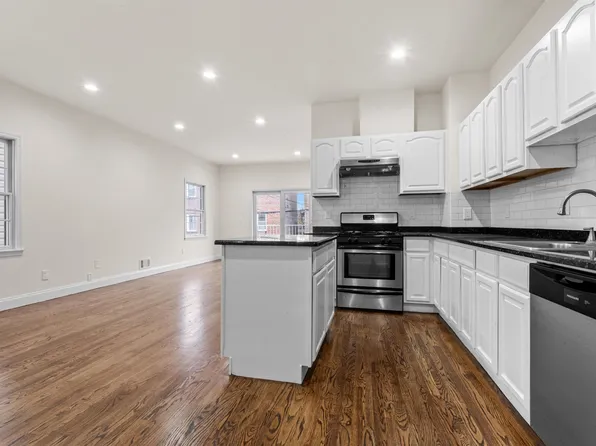 215 South Street image 19 of 37