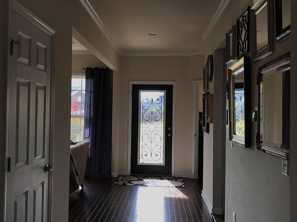 1st image of 2825 Kaye Dr