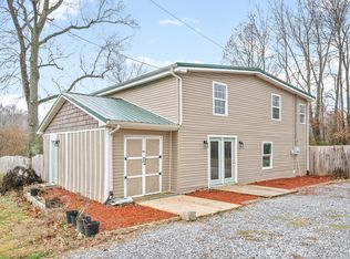 2618 Cooper Creek Rd, Woodlawn, TN 37191