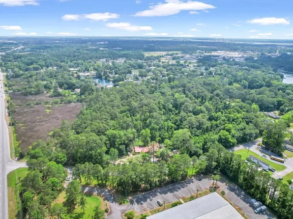 142 Emanuel Farm Rd, Brunswick, GA 31525