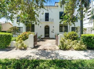 1656 Polk St #8, Hollywood, FL 33020