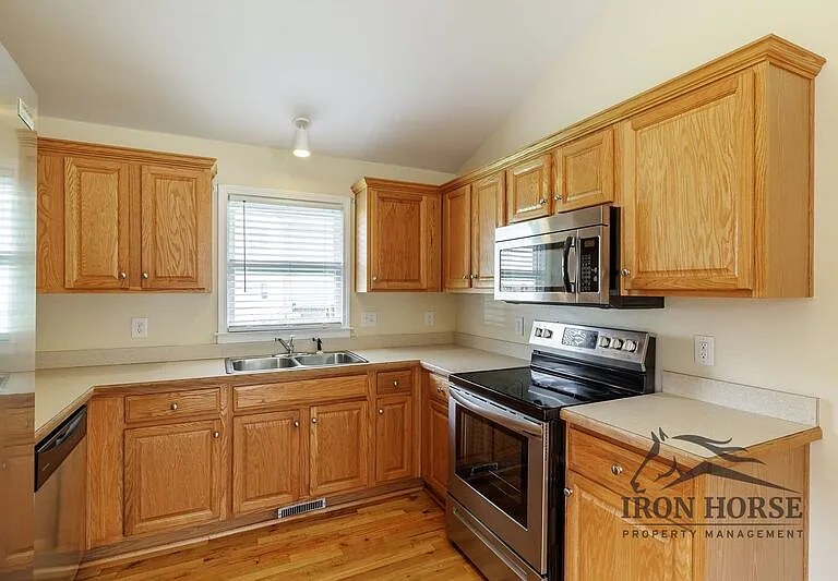 130 Mandy Dr — Photo 18