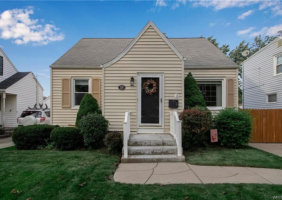 1st image of 324 Traverse Blvd